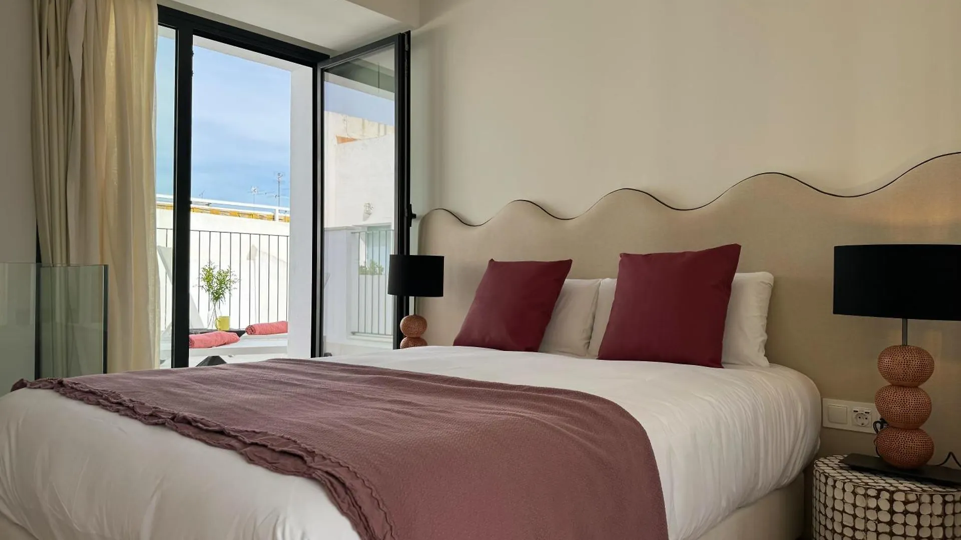 Redes Royale Apartments By Misterhost Séville 0*,  Espagne